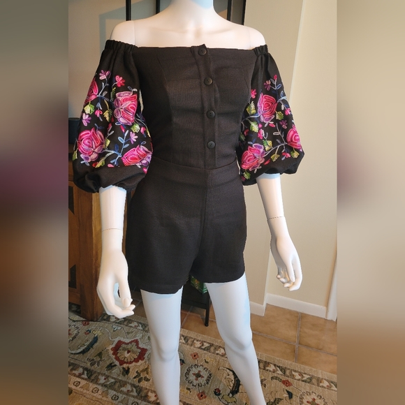 Shorts and blouse Linen Set - Picture 3 of 11